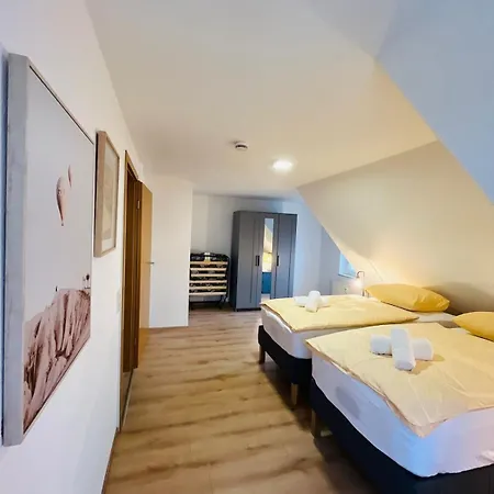 Schwenningen Apartman *